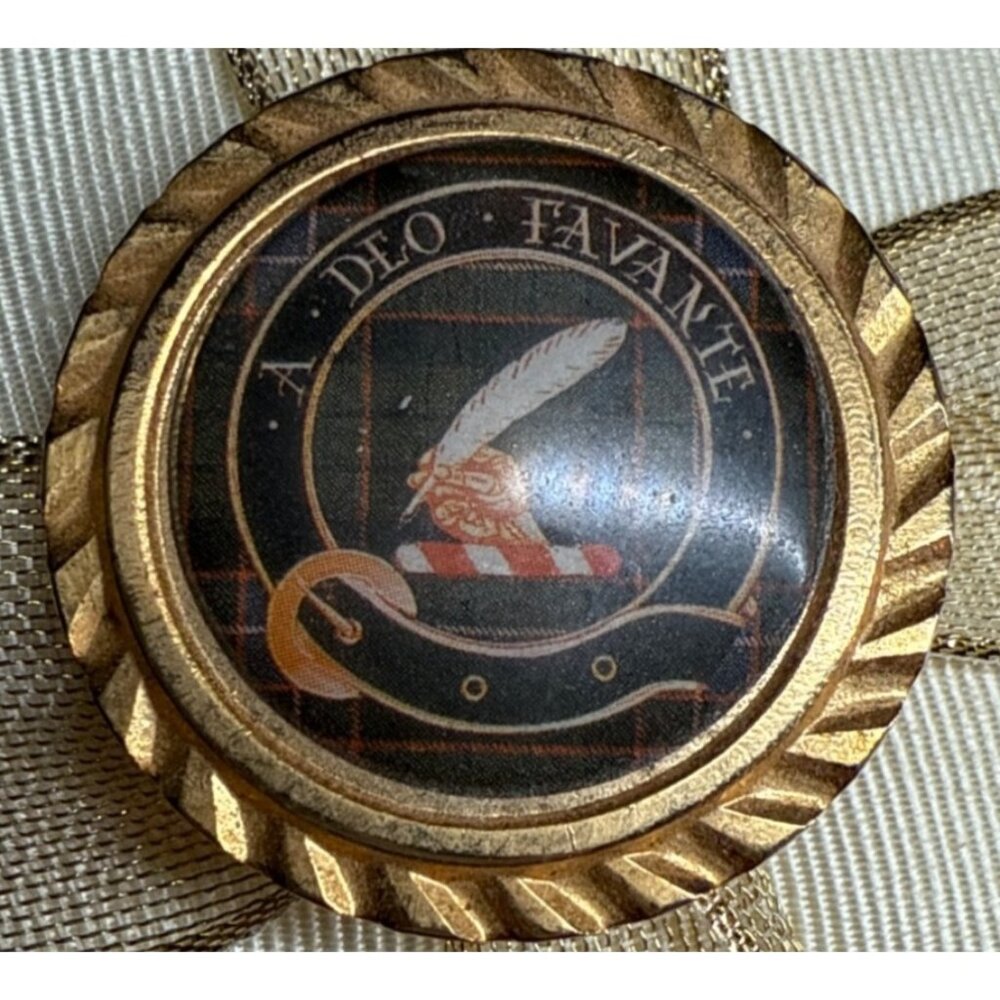 Vintage Gold-Tone Pin Brooch With "A Deo Favente" Quill Design  Stylish Accessor